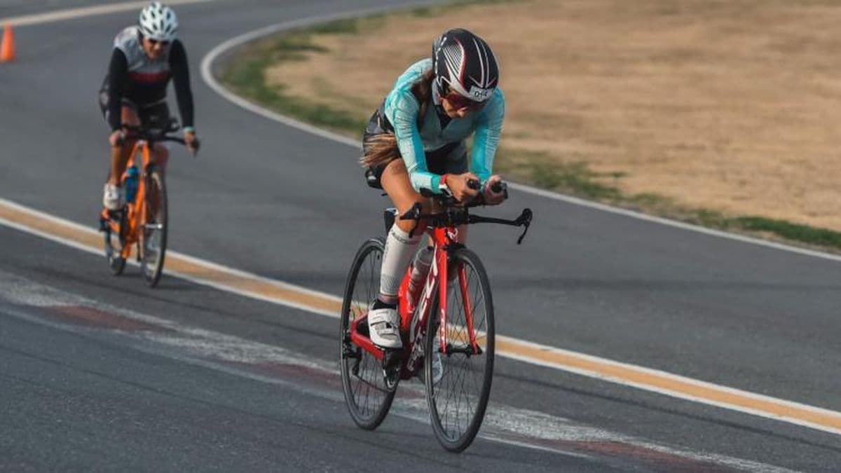 Triunfo de Brenda Bernard en el duatlón Autódromo Ciudad de Rosario