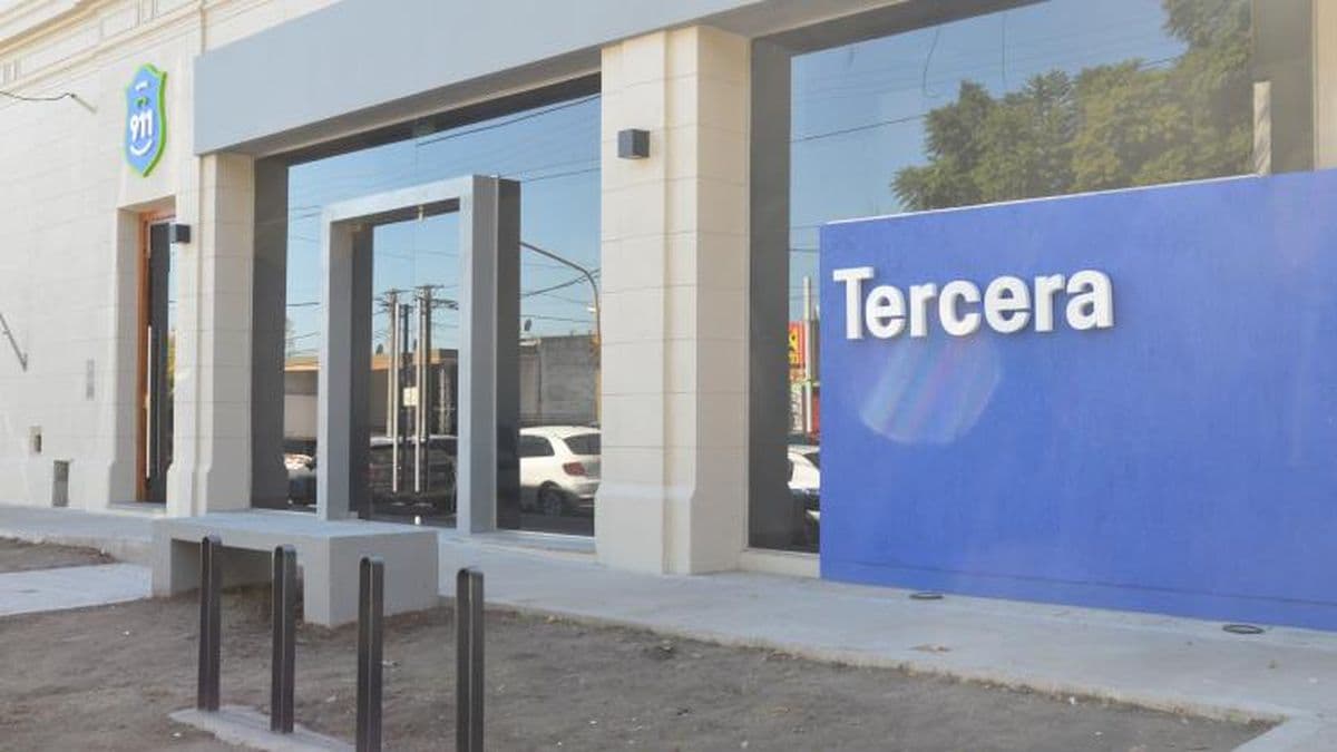 Cuatro sujetos detenidos en la Comisaría Tercera dieron positivo de Covid