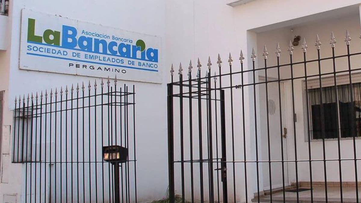 Nueva paritaria: cuánto ganan los bancarios a partir de octubre con el nuevo aumento