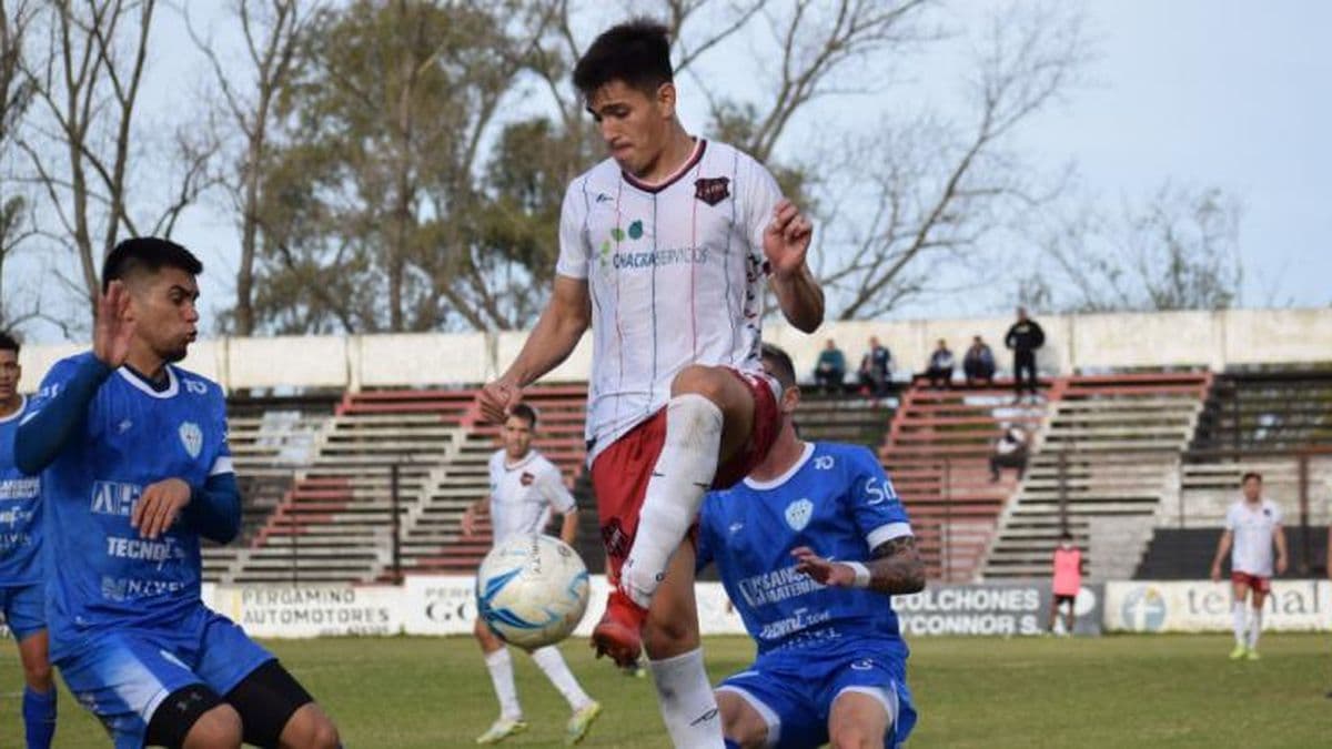 No puede sumar de local: Douglas perdió con Gimnasia y Tiro de Salta