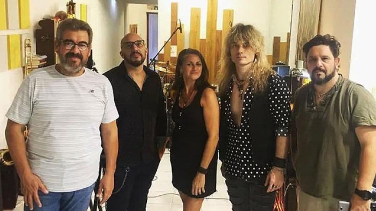 Ema Lynch graba su primer material discográfico