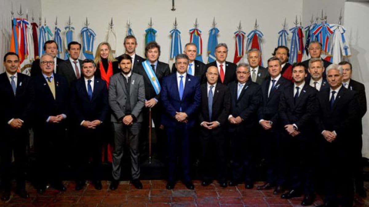 Milei y 18 gobernadores provinciales firmaron el Pacto de Mayo en Tucumán