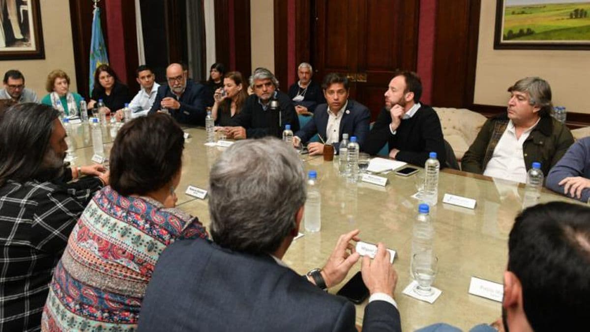 La Provincia confirmó el aumento a docentes y estatales : 25% promedio