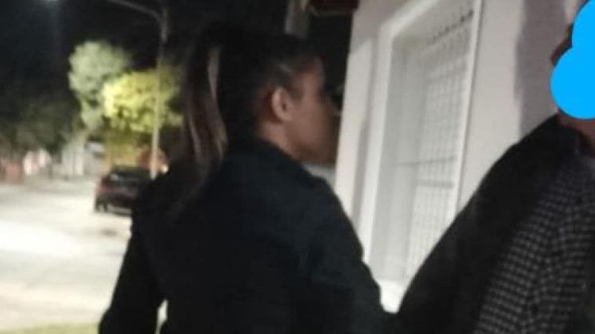 Un hombre de 75 años intentó cortarle el cuello a su mujer