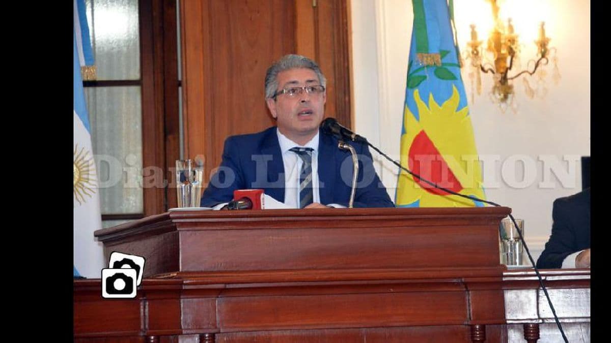 Martínez en el Concejo habló de renovar su compromiso “de cara a los años venideros”