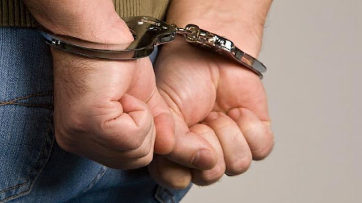 Detuvieron a un sujeto que robó con un menor