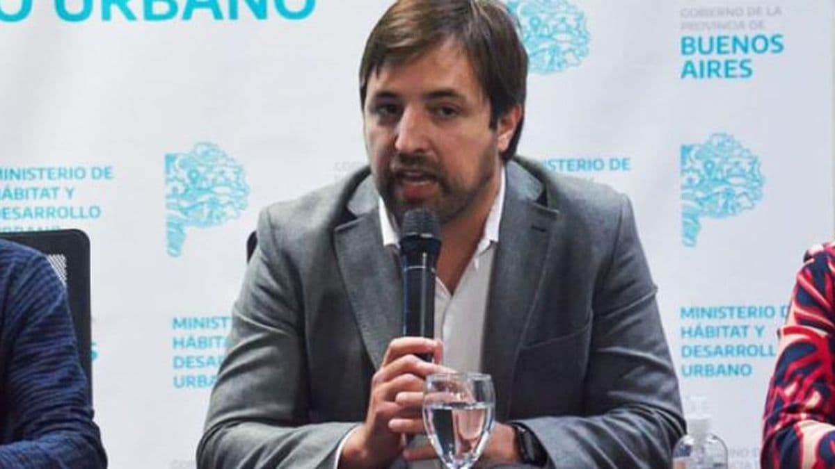 Kreplak pidió compromiso en la prevención del dengue y recomendó refuerzos contra Covid-19