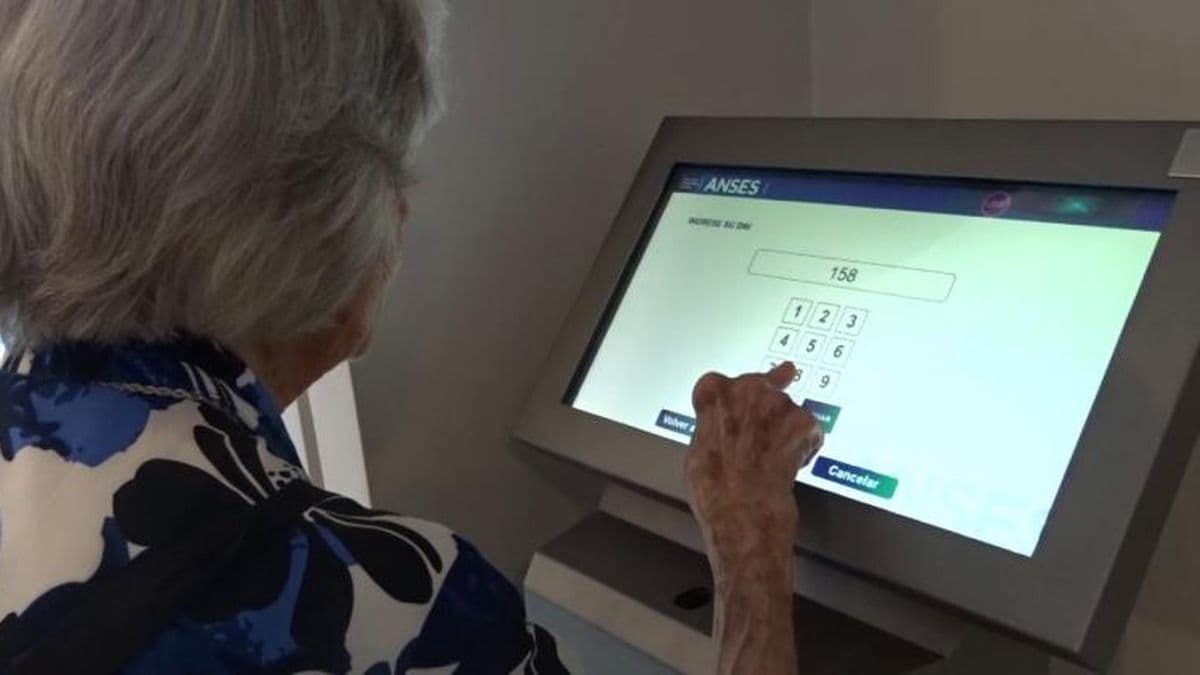Cuáles son los bancos que ya no piden fe de vida a jubilados y pensionados