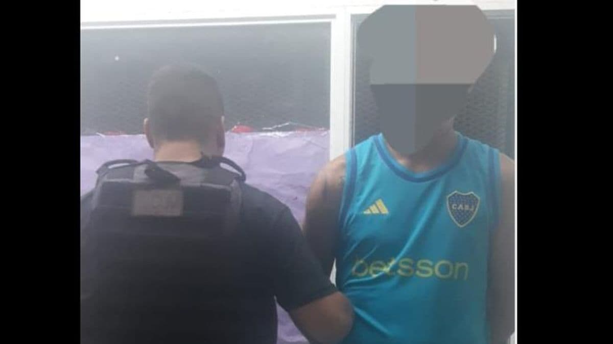 Sujeto enfrenta un proceso judicial por trasladarse armado en auto