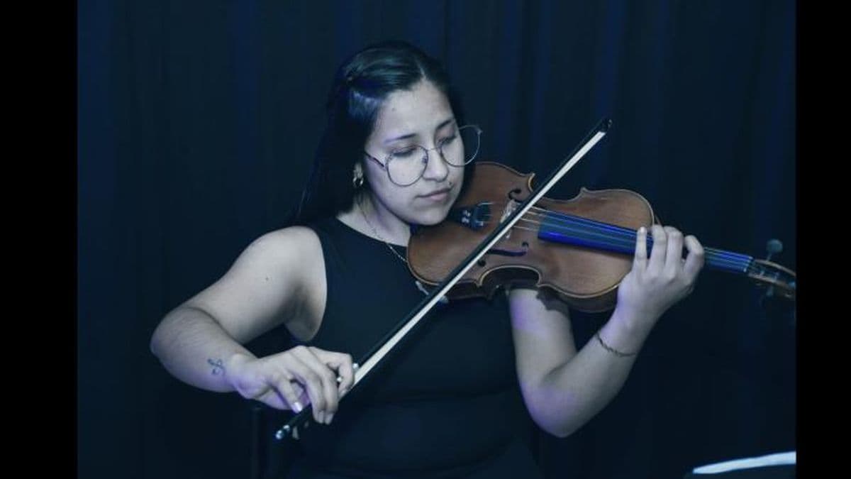 Aldana López, finalista del Pre Baradero en el rubro Solista Instrumental