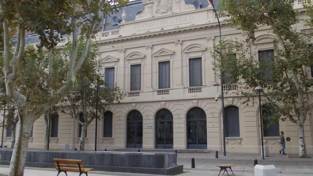 Fin del conflicto: acuerdo salarial entre el Ejecutivo y los municipales