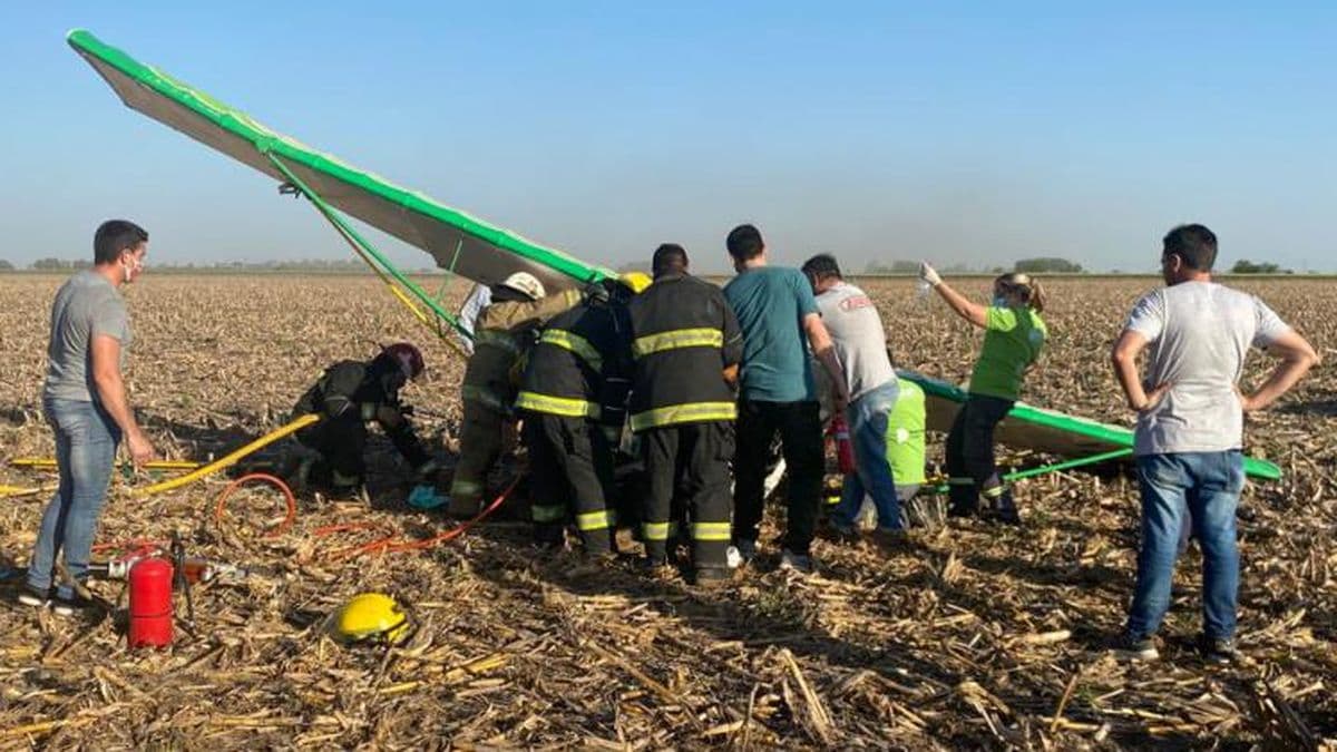 Accidente aéreo en inmediaciones del AeroClub: el piloto sufrió heridas de consideración
