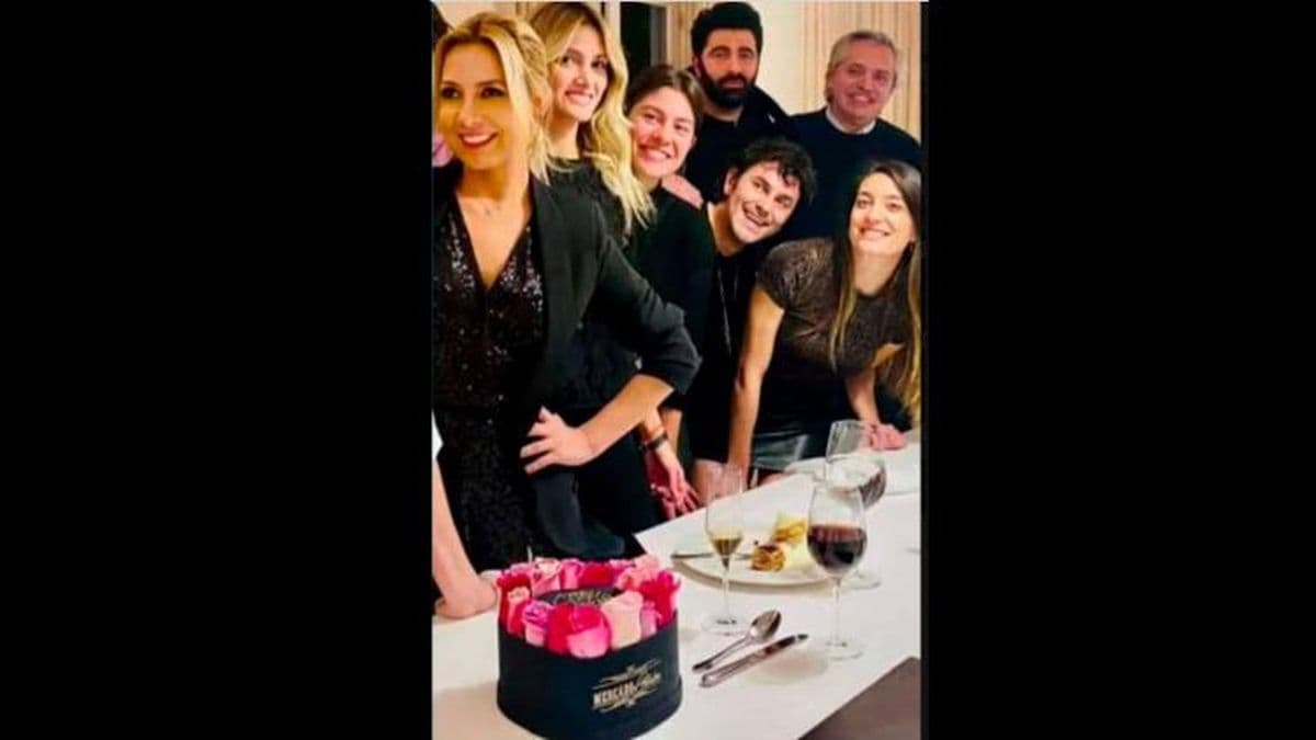 Más fotos de las visitas VIP a Olivos por el cumpleaños de Fabiola Yañez: 12 personas sin barbijos ni distanciamiento