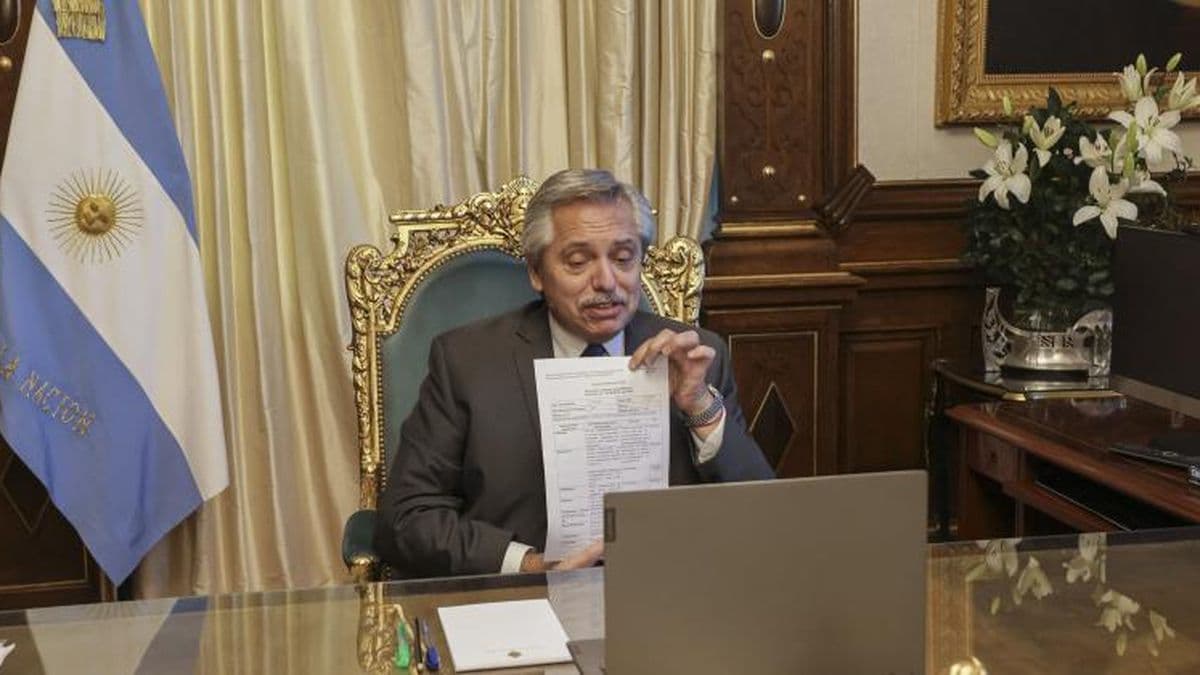 Rusia aprobó el primer lote del componente 1 de la vacuna Sputnik V producida en la Argentina