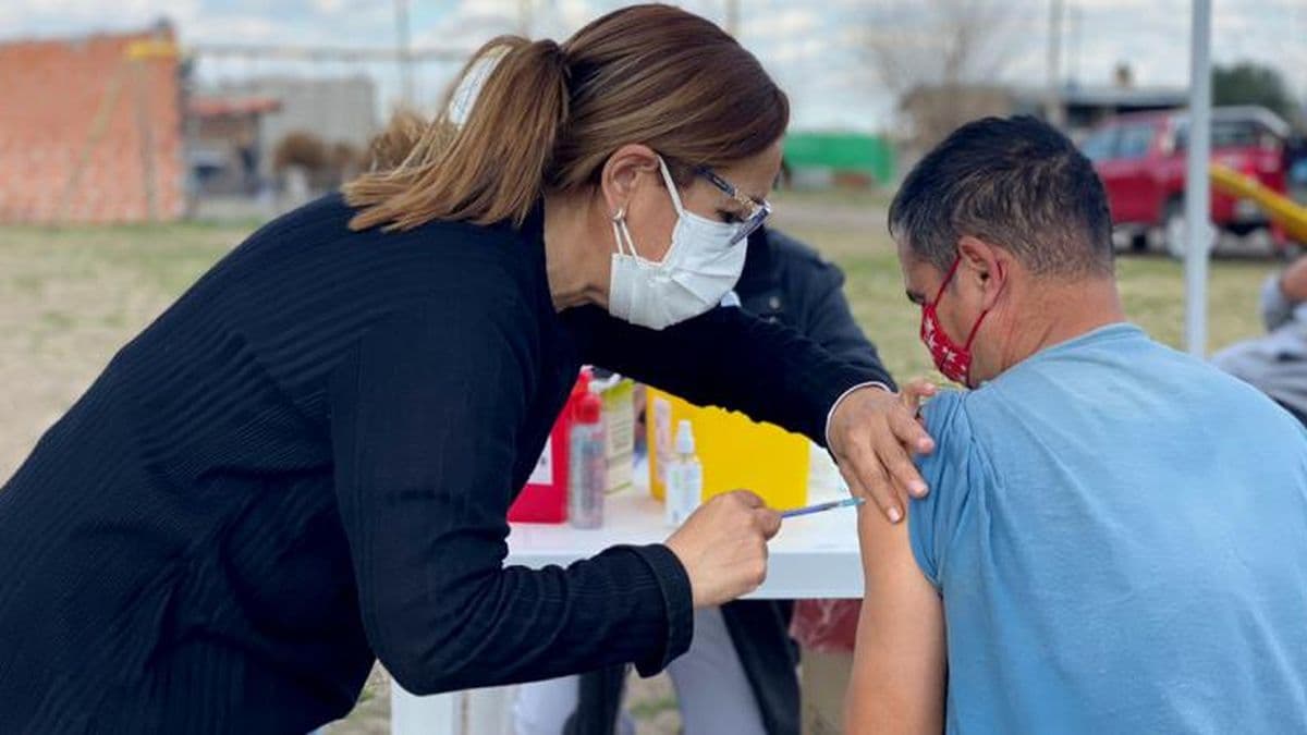 La Posta de vacunación contra Covid estará este sábado en barrio Otero