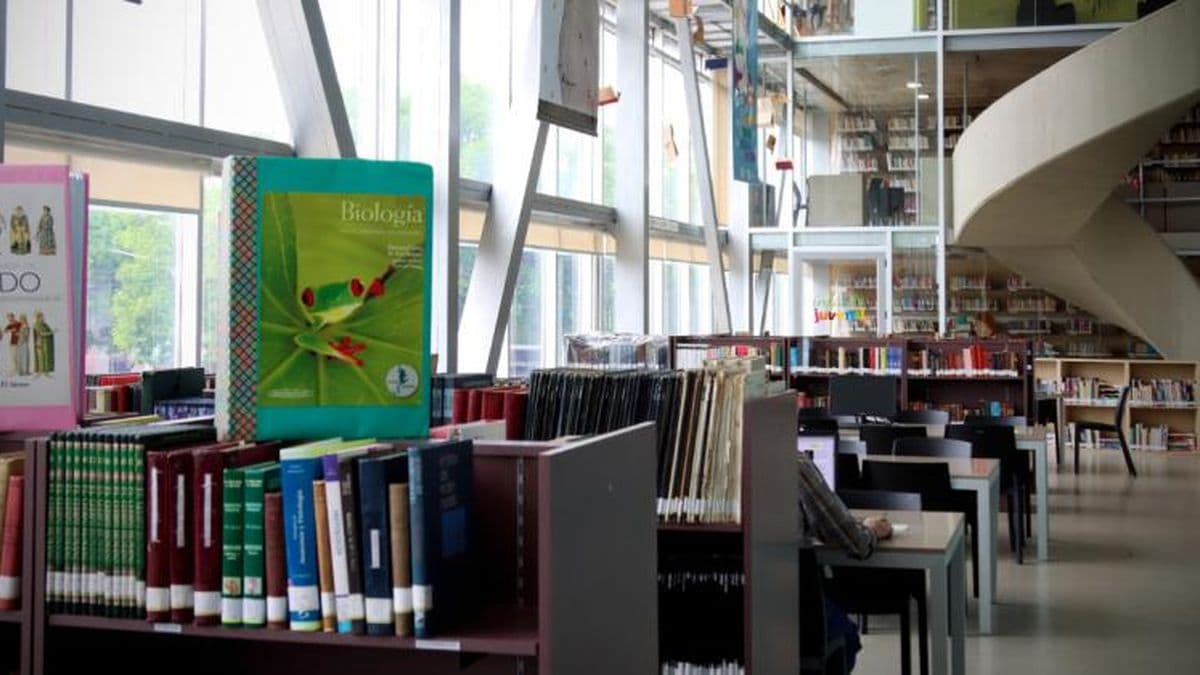 La Biblioteca Menéndez actualiza su base de datos de socios