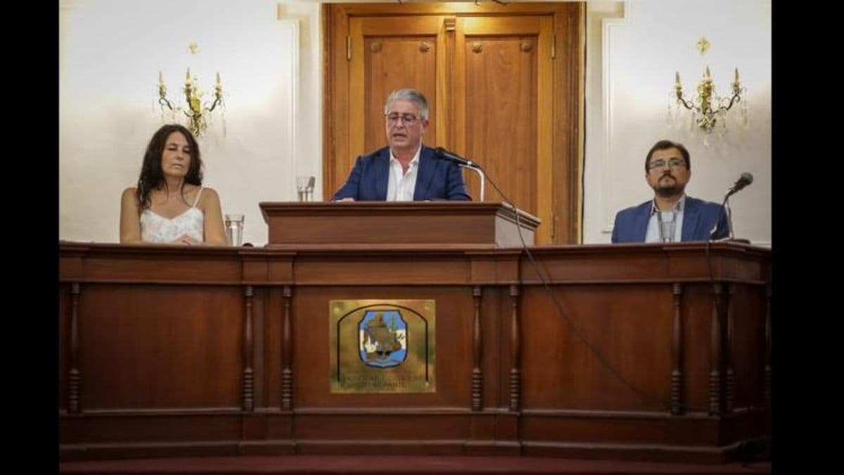 Javier Martínez: "Quiero reafirmar mi compromiso, y el de toda la estructura, de seguir trabajando con dedicación y pasión por el bienestar de los pergaminenses"