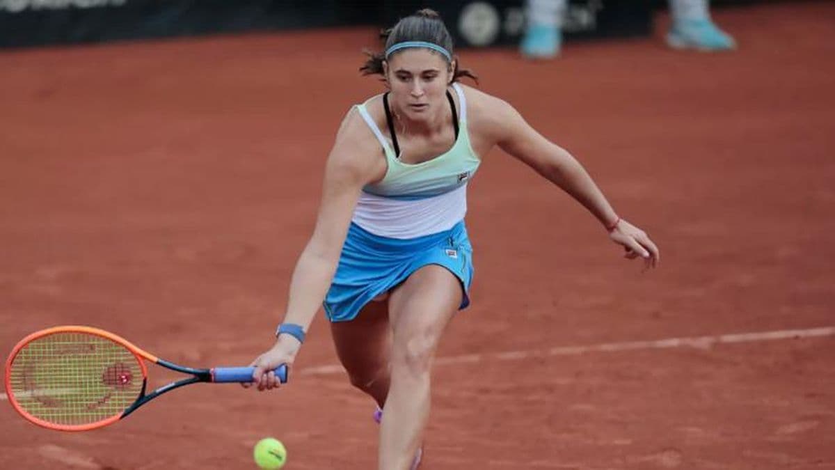 Julia Riera debutó en Wiesbaden con un triunfo en sets corridos
