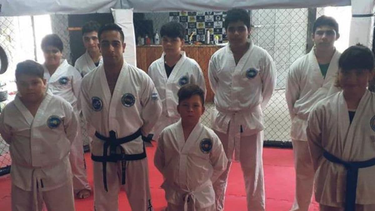 Examen de Taekwondo en el Instituto Marchini Pergamino