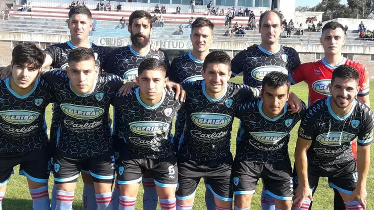 Juventud visita a Racing en el inicio del Torneo Clausura de Primera A