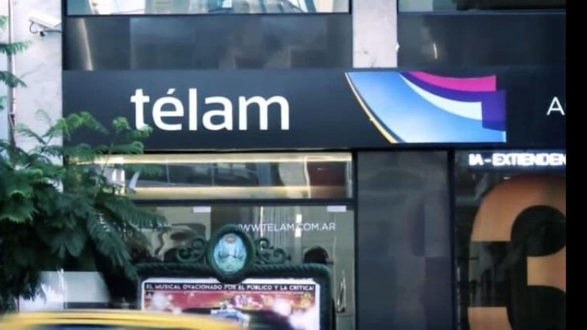 Luego del anuncio de Milei, la agencia de noticias Télam dejó de funcionar y vallaron sus edificios