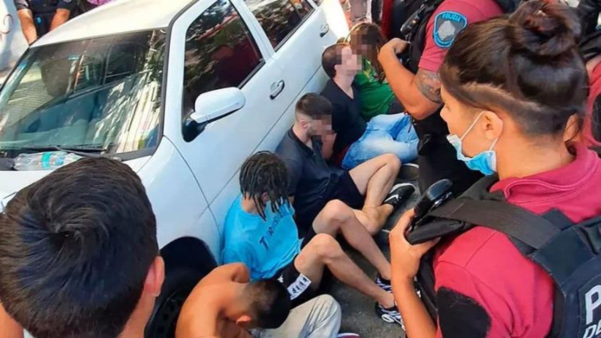 Indagan a los seis acusados de abusar sexualmente a una joven en Palermo