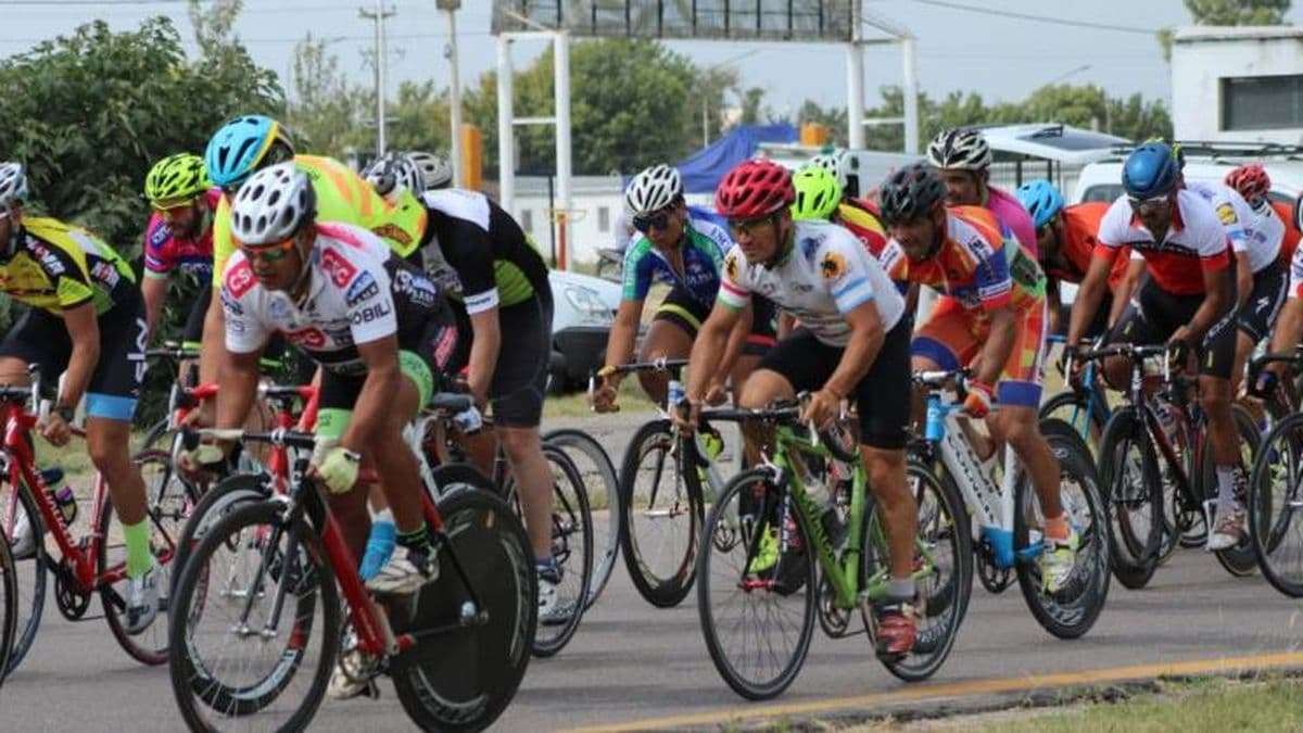 El domingo en El Panorámico se abrirá el calendario 2024 del Club Ciclistas Unidos Pergamino