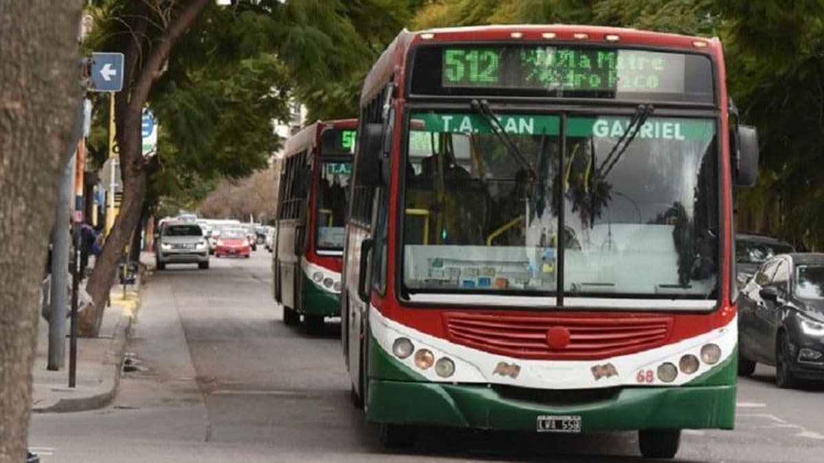 Transporte en el interior: Provincia anunció un subsidio transitorio