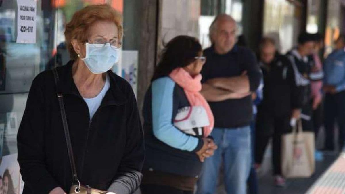Anuncian un bono de fin de año de 8 mil pesos para los jubilados