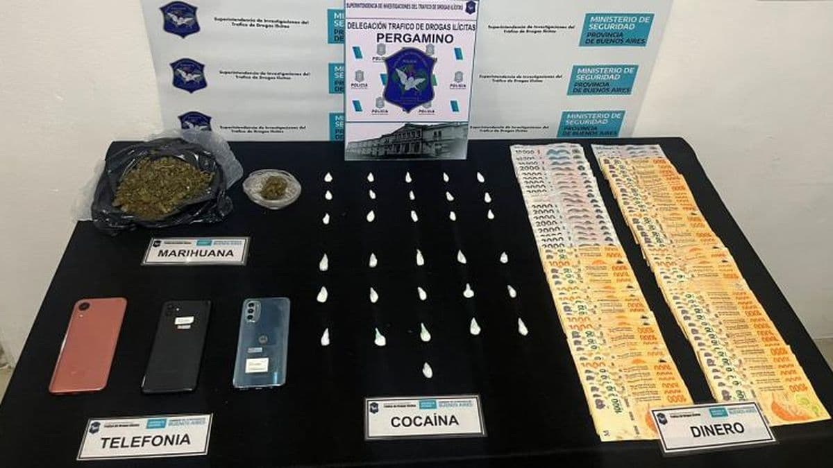 Detuvieron a dos tranzas por venta de drogas al menudeo en barrio José Hernández