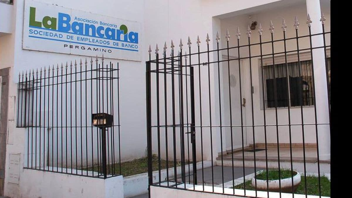 Boqueteros ingresaron en las sedes de La Bancaria y Uthgra
