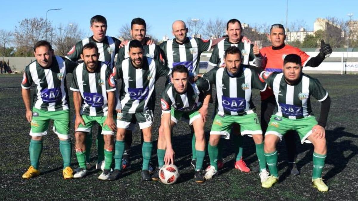 Laferrere de Pergamino enfrentó a la selección argentina senior M45
