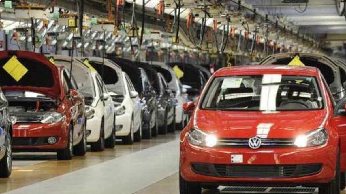 Efecto devaluación: suspendieron parcialmente las ventas de vehículos 0 km