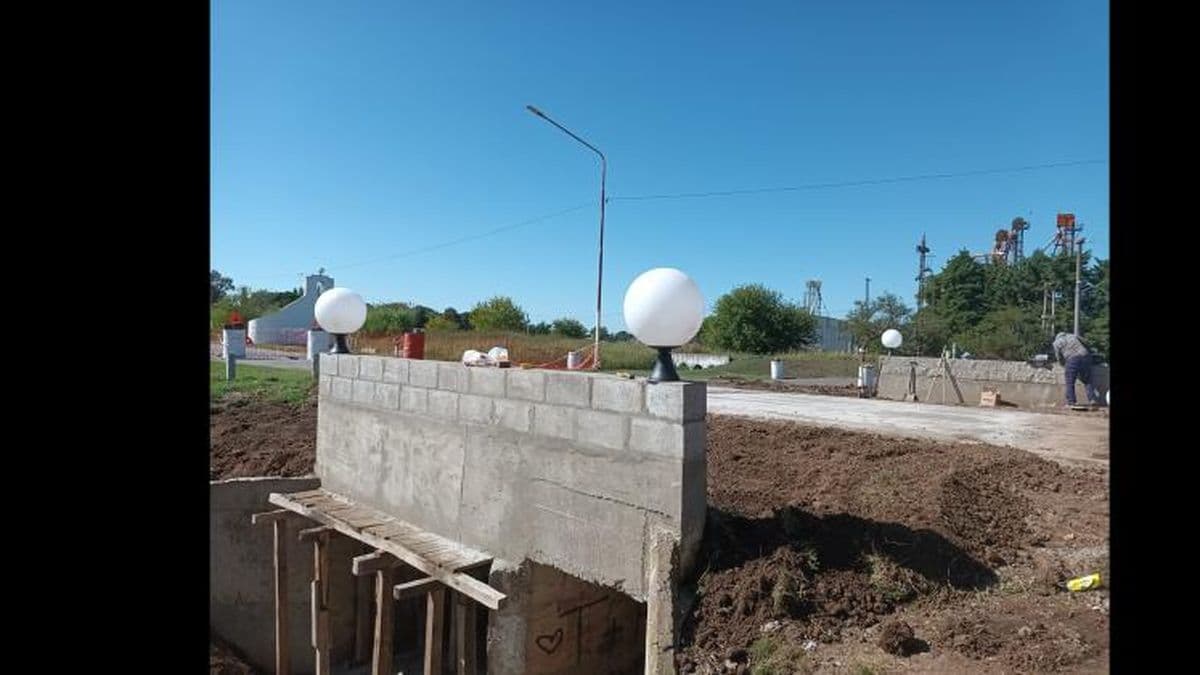 Obras hidráulicas terminadas en Pinzón, que ahora tiene una nueva entrada renovada