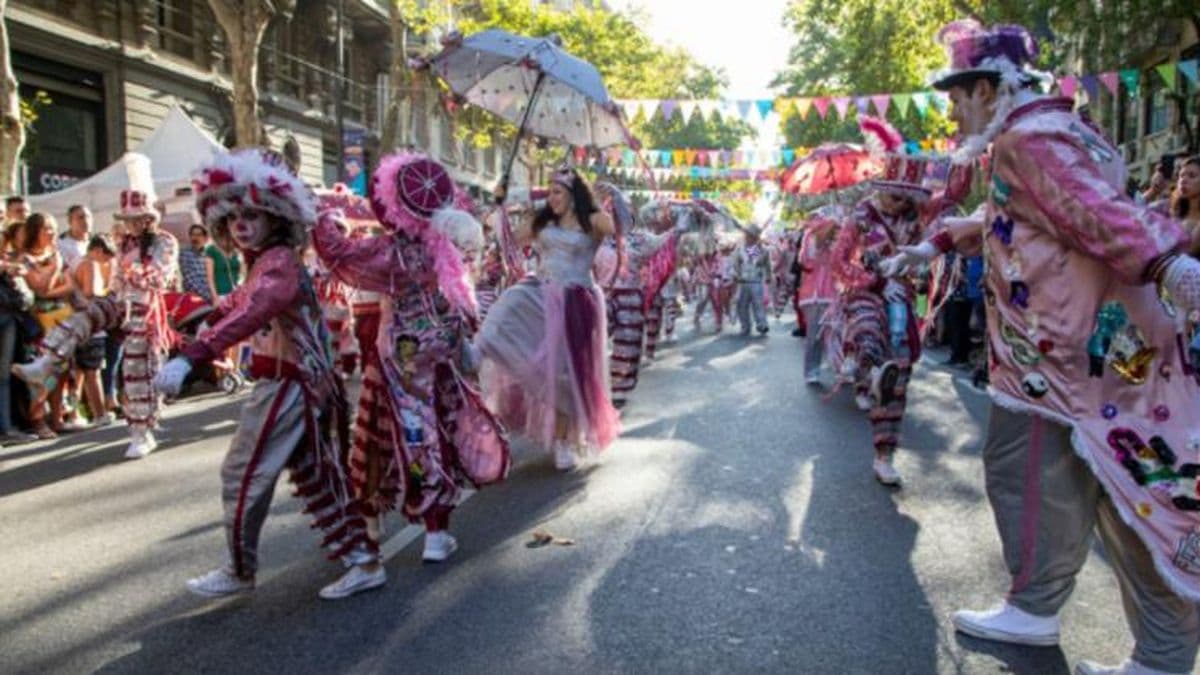 Fin de semana XXL de Carnaval: qué días cae y cuántos feriados habrá durante 2022