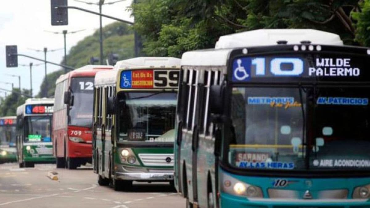 Paro de colectivos: dictan la conciliación obligatoria y habrá servicio