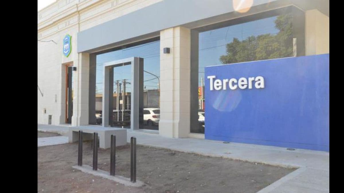 Se escaparon dos presos de la Comisaría Tercera: intensa búsqueda en distintos operativos
