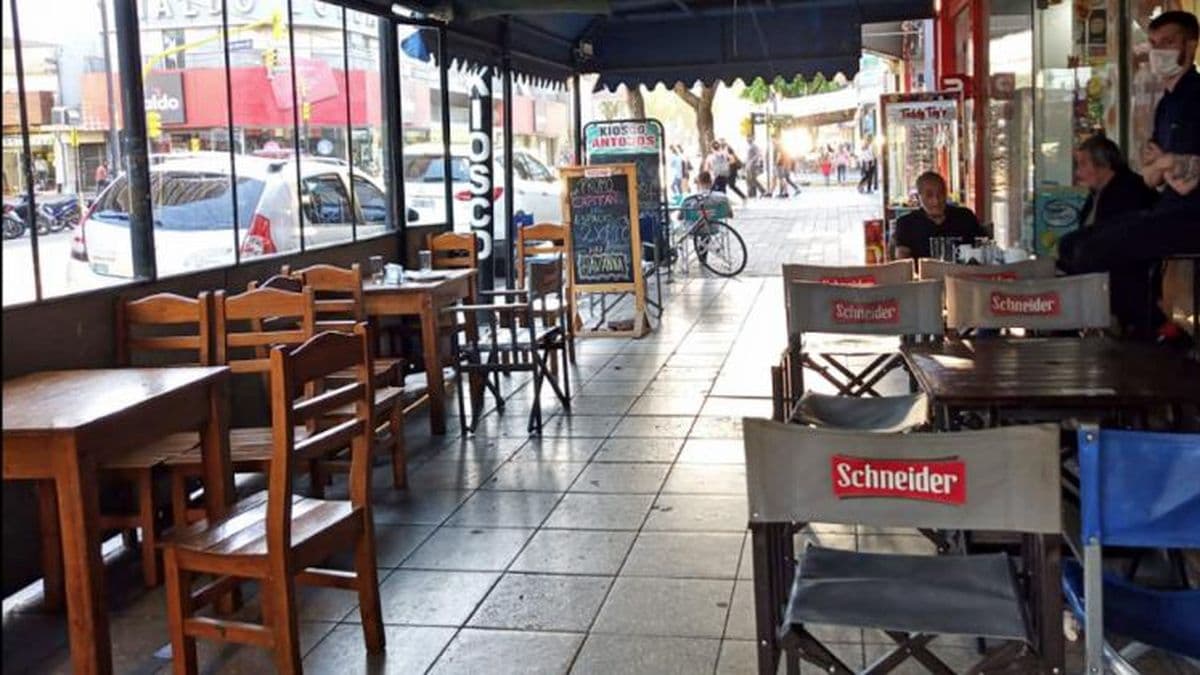 Los gastronómicos piden la apertura de sus locales y extensión horaria