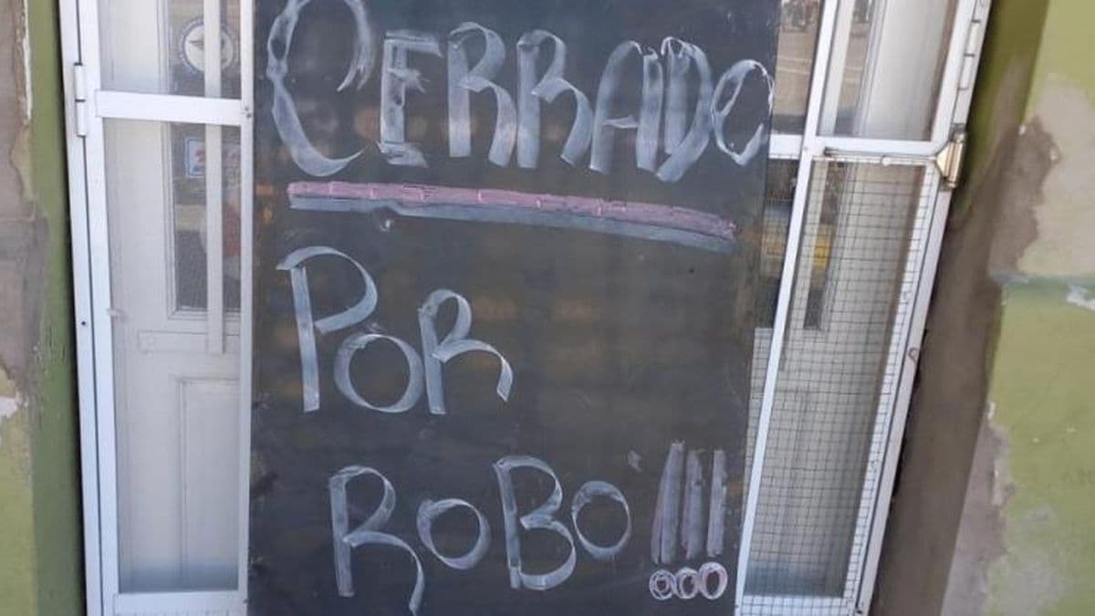 Ingresaron a una rotisería: robaron y causaron daños