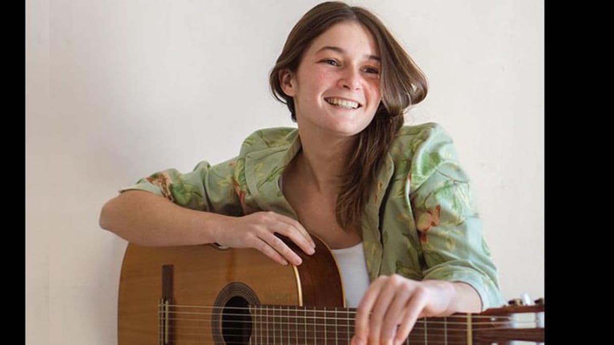 Maggie Cullen llega este domingo a Pergamino con su concierto acústico