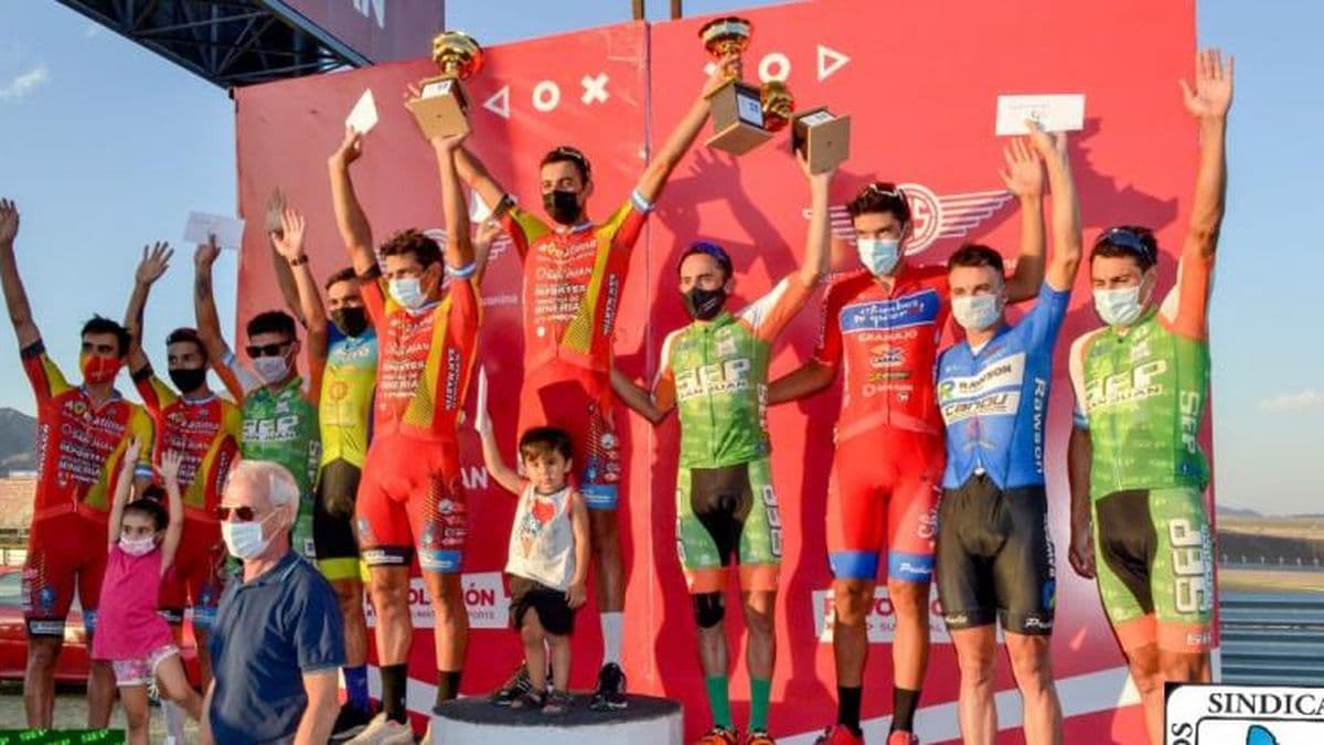 Tercer puesto para Marcos León Rodríguez en la "Vuelta de Rawson"