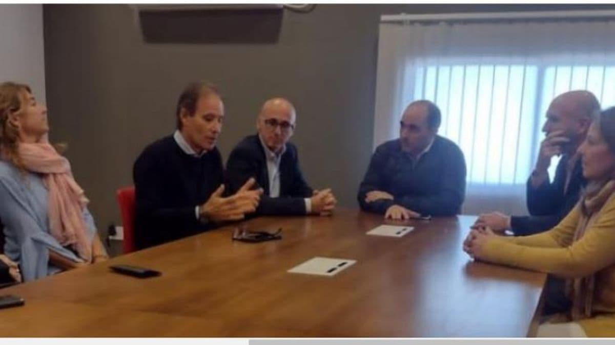 Martha Pomar: "Fortalecer y modernizar el sistema educativo debe ser prioritario"