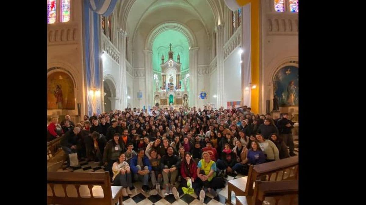 Alrededor de 200 jóvenes participaron de la Jornada Diocesana en nuestra ciudad