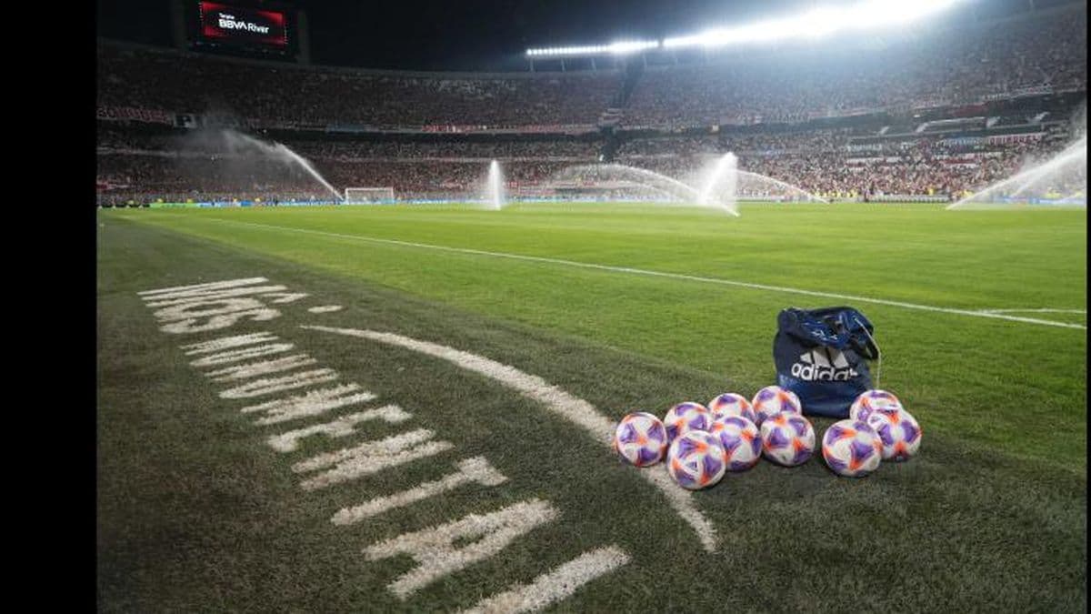 El "Monumental" no será clausurado pese a que hubo "exceso de aforo"