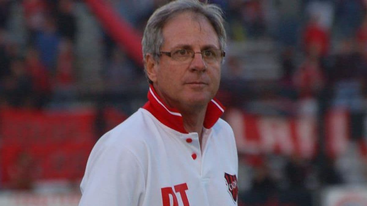 Murió Sergio Lippi: el técnico del ascenso de Douglas Haig al Torneo Argentino A