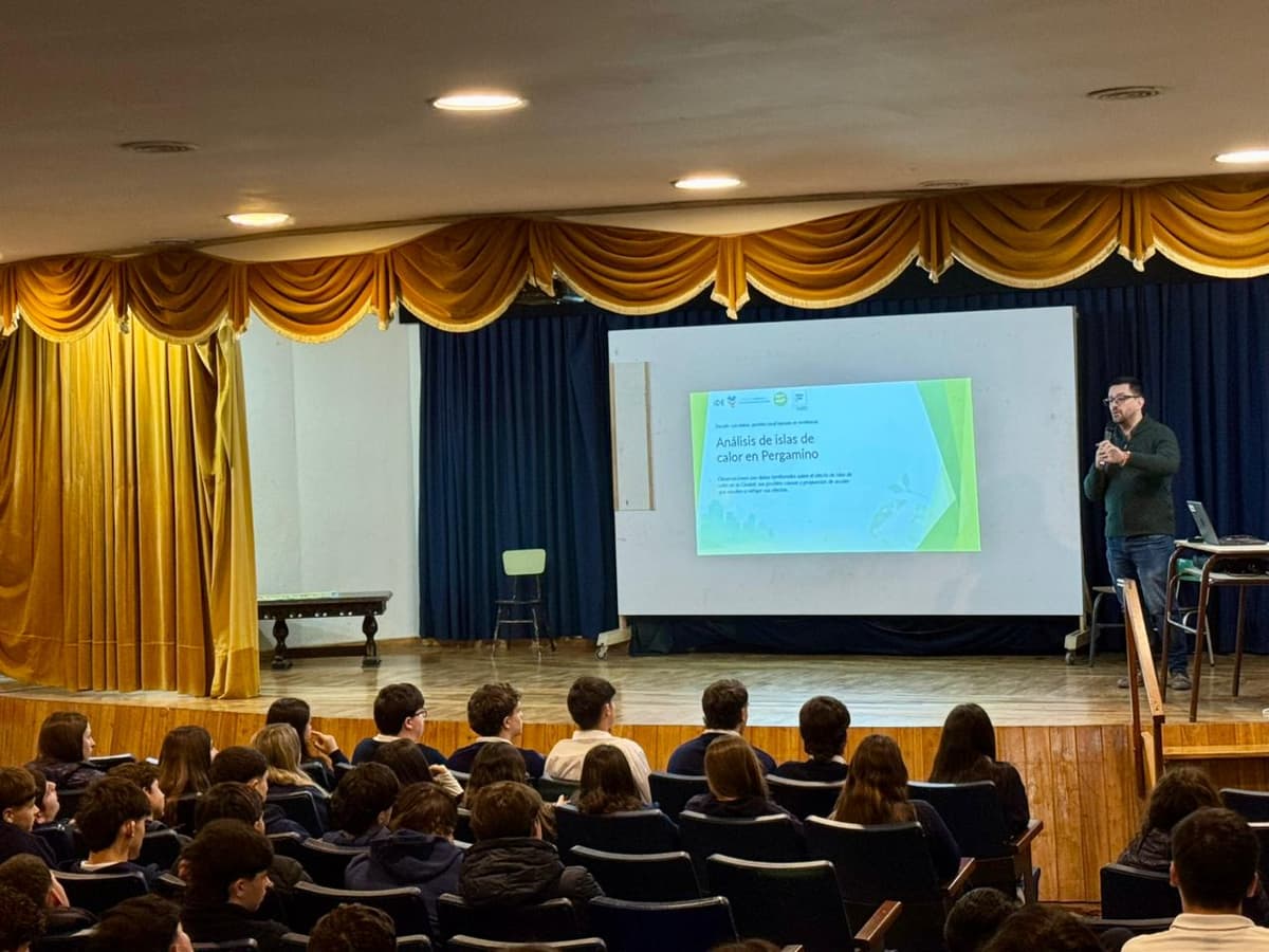 Estudiantes de Maristas impulsaron una jornada sobre olas de calor y concientización ambiental