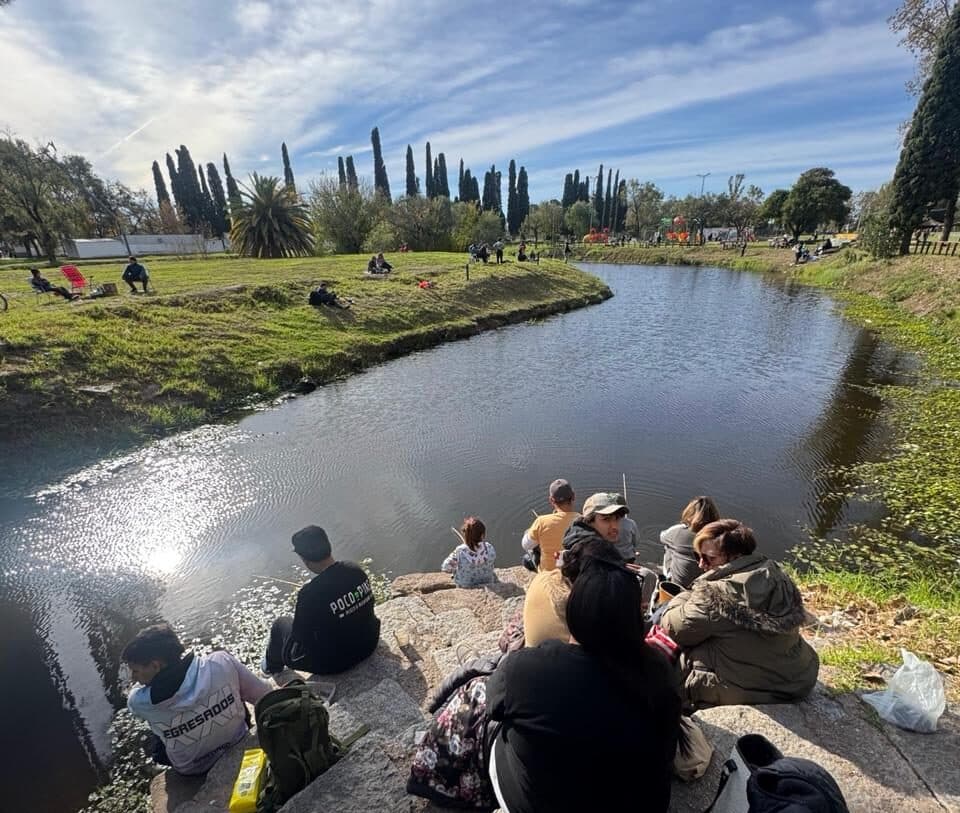 Vuelven las actividades de la Escuela de Pesca con una mateada en el Parque Municipal