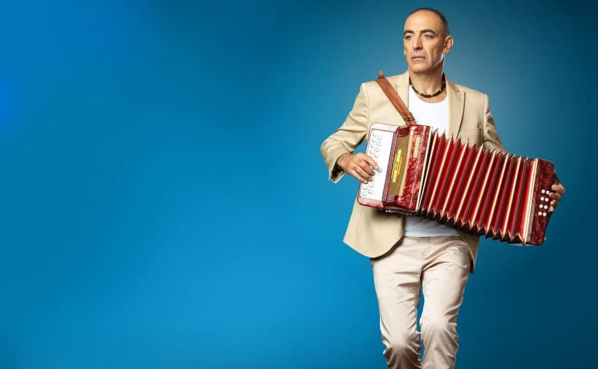 Mauricio Dayub brilló con “El equilibrista” y elogió el renovado Teatro San Martín