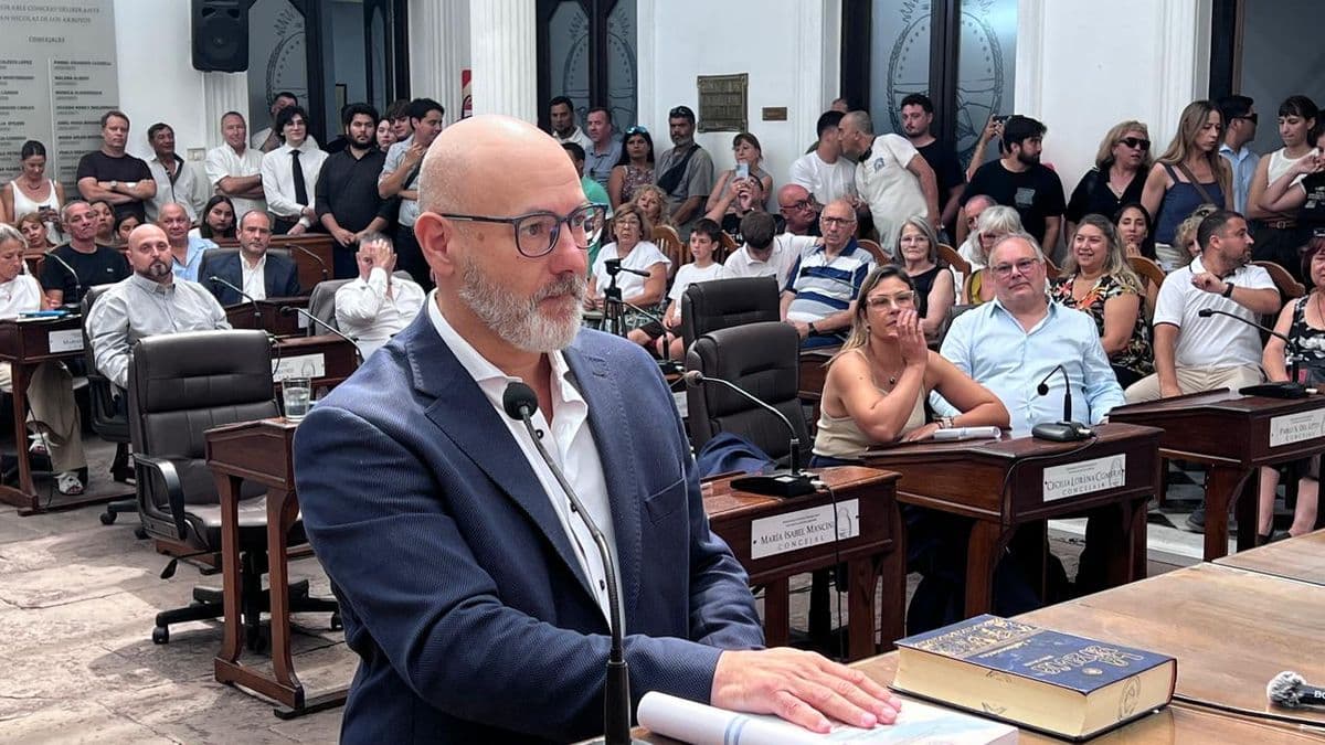 Rumores en el Concejo Deliberante de San Nicolás: Petroni y su futuro con Fuerza Patria