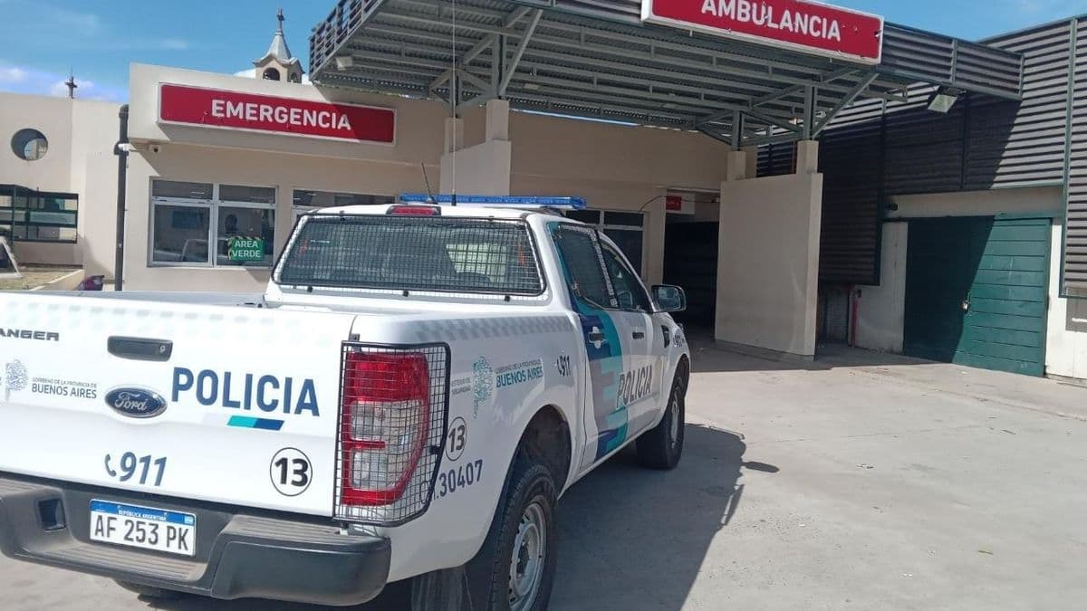 Balearon en las piernas a una joven y sospechan que su ex pareja le disparó